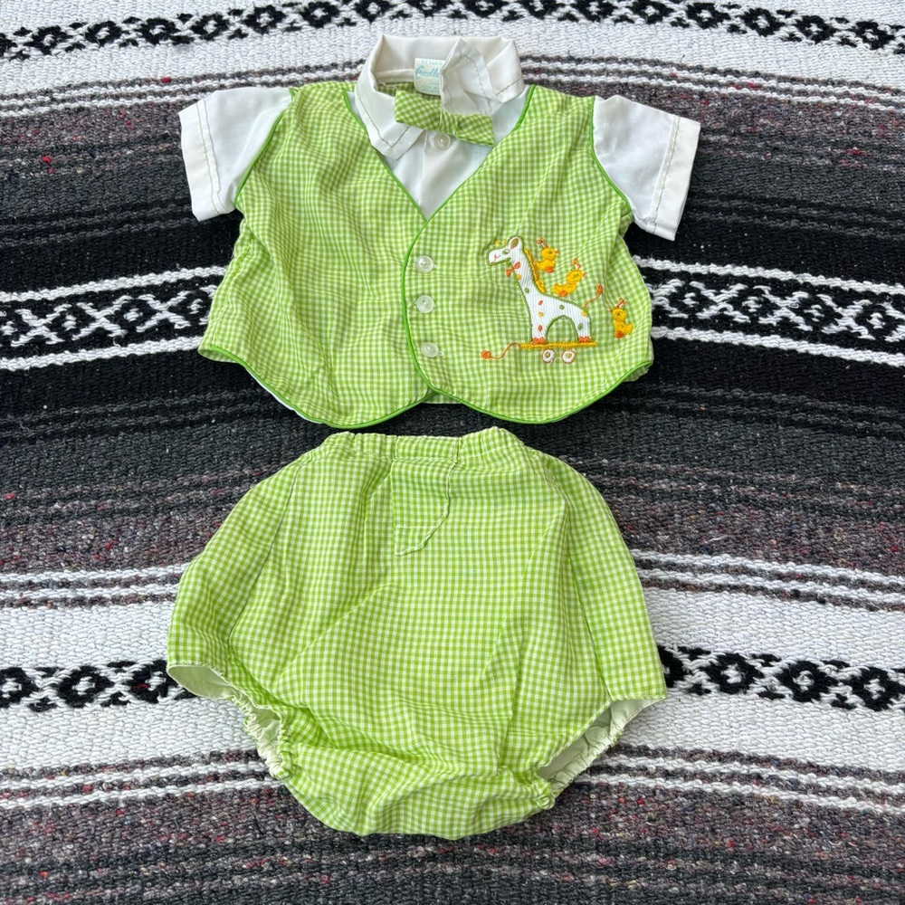 VINTAGE CRADLE TOGS GREEN GIRAFFE GINGHAM TWO PIECE SET 0/3 MONTHS BABY BOY